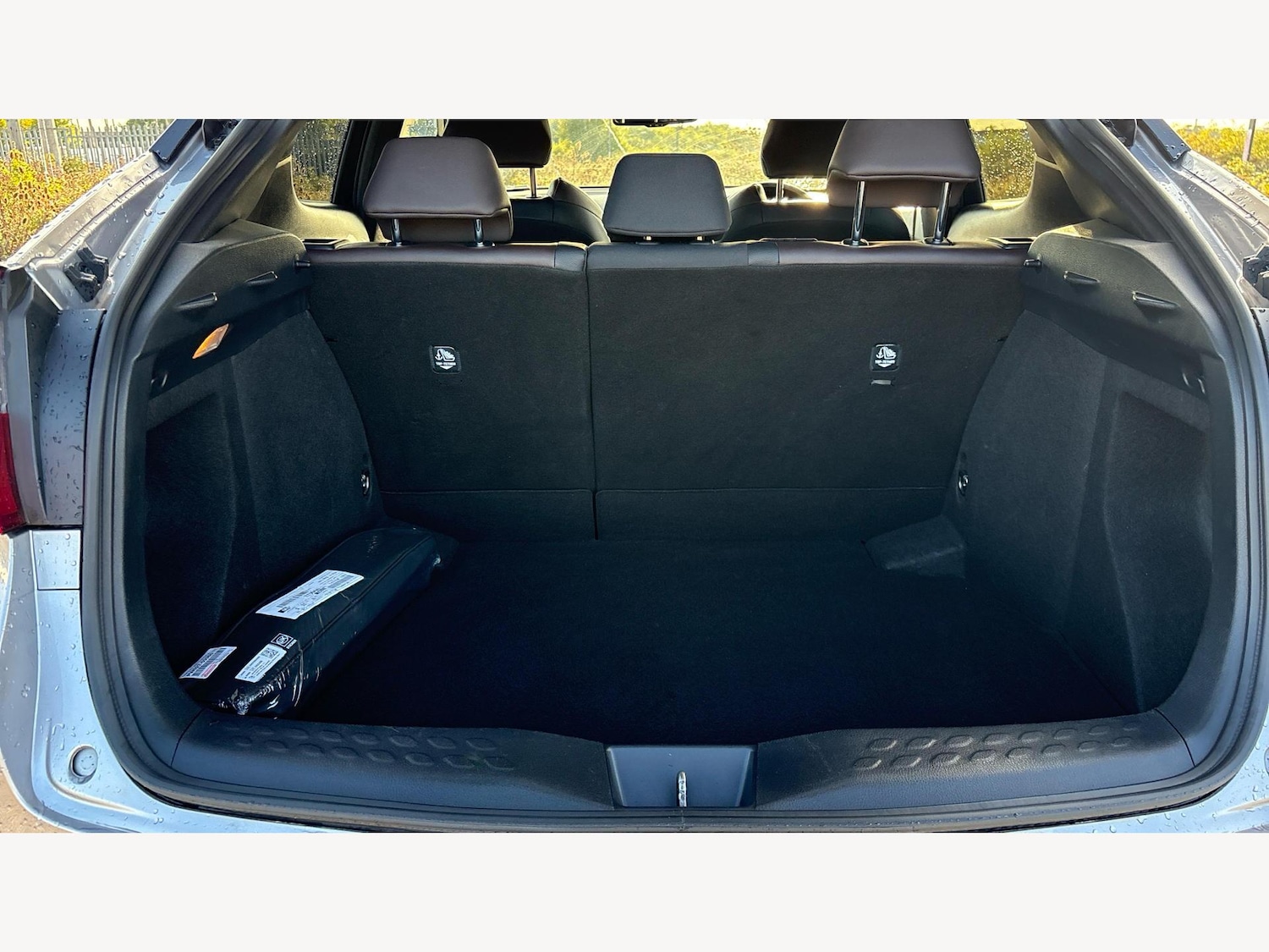 Used Toyota C-HR 2018 for sale - 76099210: Photo 16