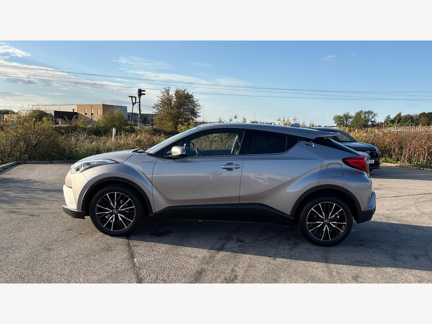 Used Toyota C-HR 2018 for sale - 76099210: Photo 19