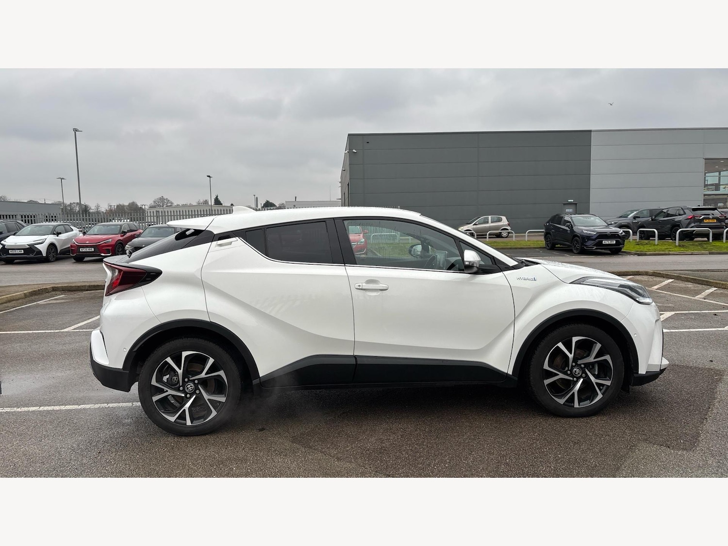 Used Toyota C-HR 2021 for sale - 77344860: Photo 18