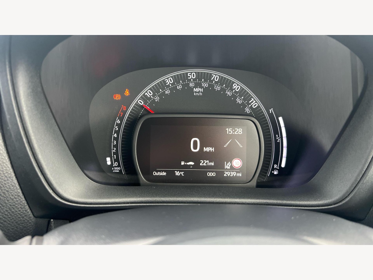 Used Toyota Aygo X 2022 for sale - 76538651: Photo 11