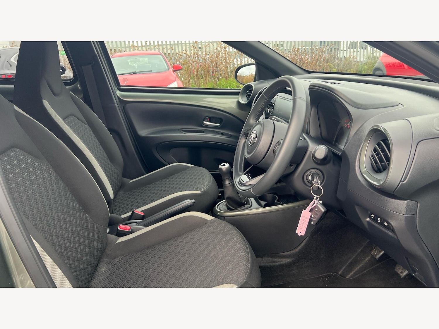 Used Toyota Aygo X 2022 for sale - 76538651: Photo 13