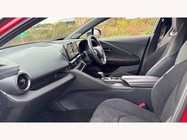 Used Toyota C-HR 2024 for sale - 76201083: Photo 12