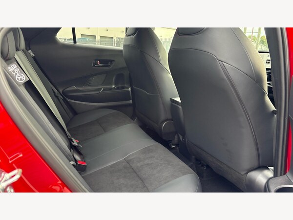 Used Toyota C-HR 2024 for sale - 76201083: Photo 14