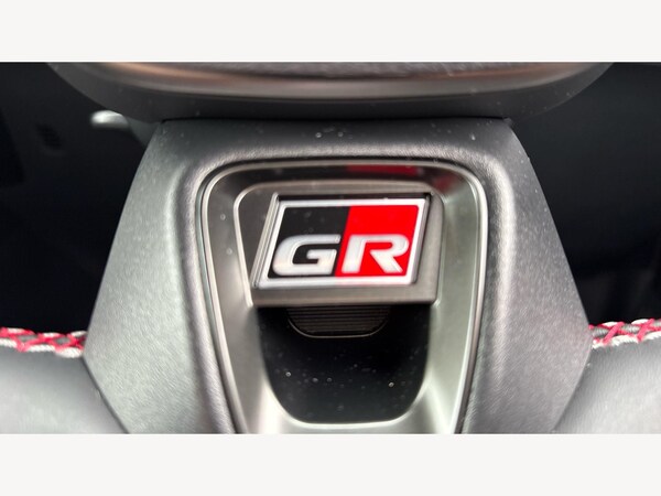 Used Toyota C-HR 2024 for sale - 76201083: Photo 22