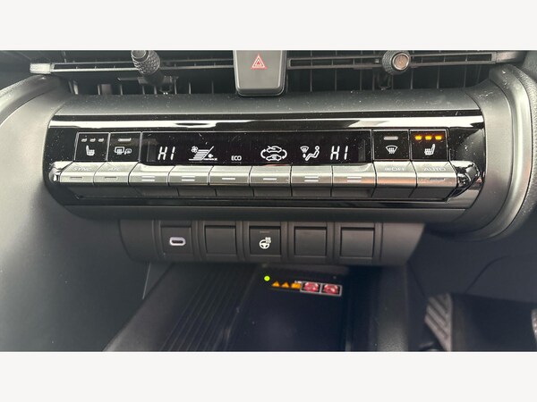 Used Toyota C-HR 2024 for sale - 76201083: Photo 27