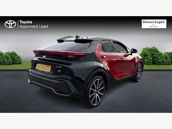 Used Toyota C-HR 2024 for sale - 76201083: Photo 2