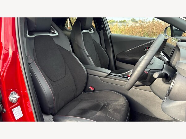 Used Toyota C-HR 2024 for sale - 76201083: Photo 39