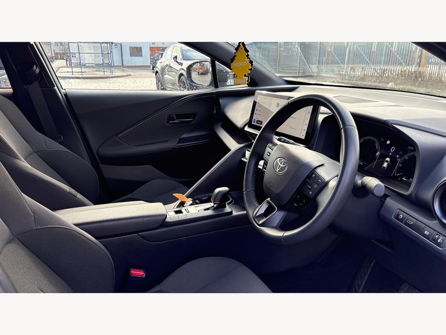 Used Toyota C-HR for sale - 77977593: Photo 13