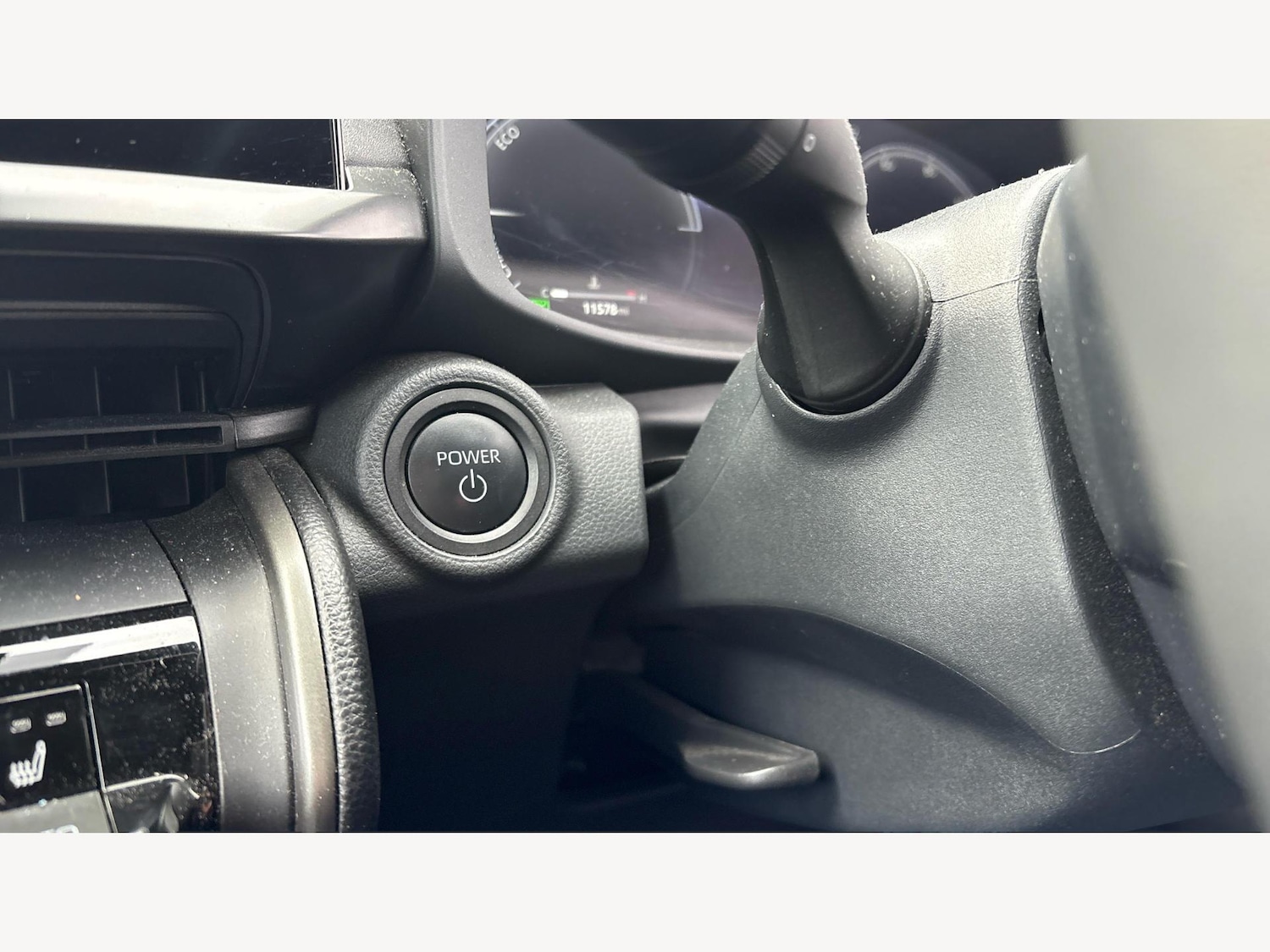 Used Toyota C-HR for sale - 77977593: Photo 31