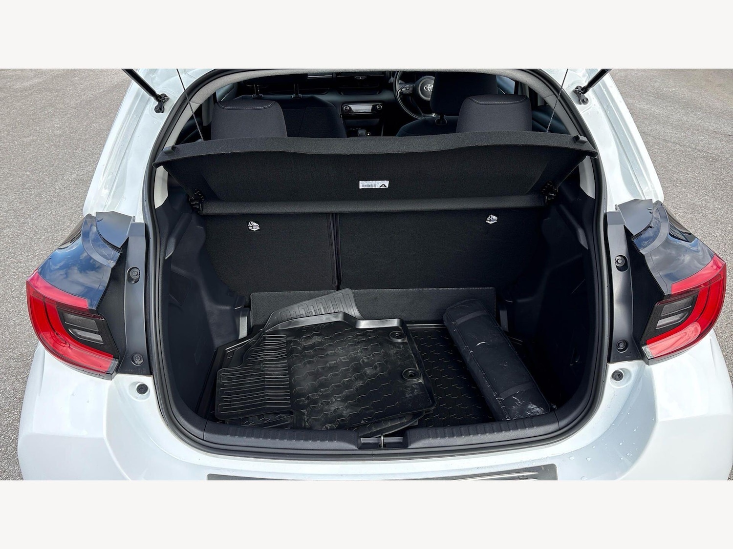 Used Toyota Yaris 2025 for sale - 78063031: Photo 16