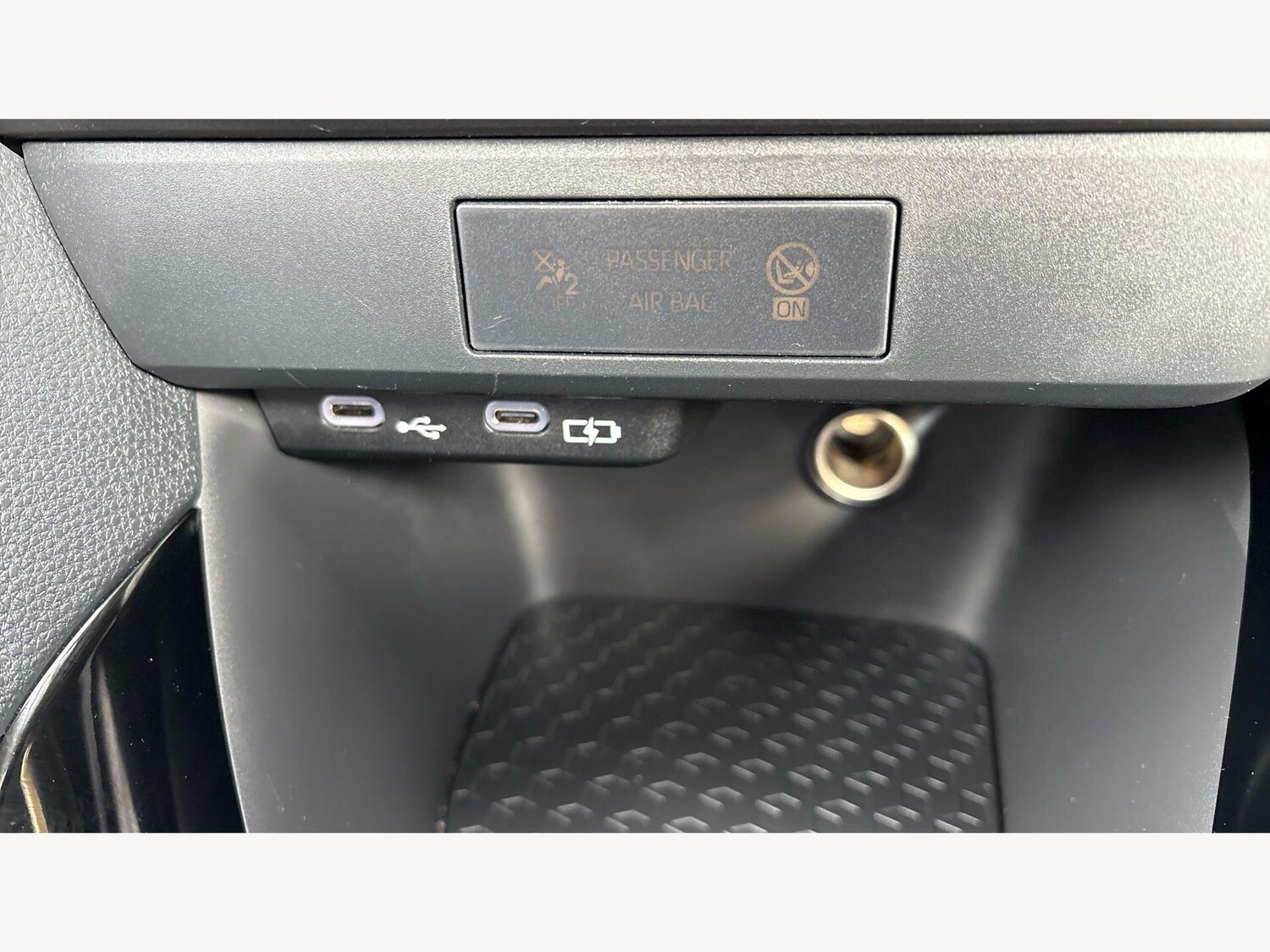 Used Toyota Yaris 2025 for sale - 78063031: Photo 38