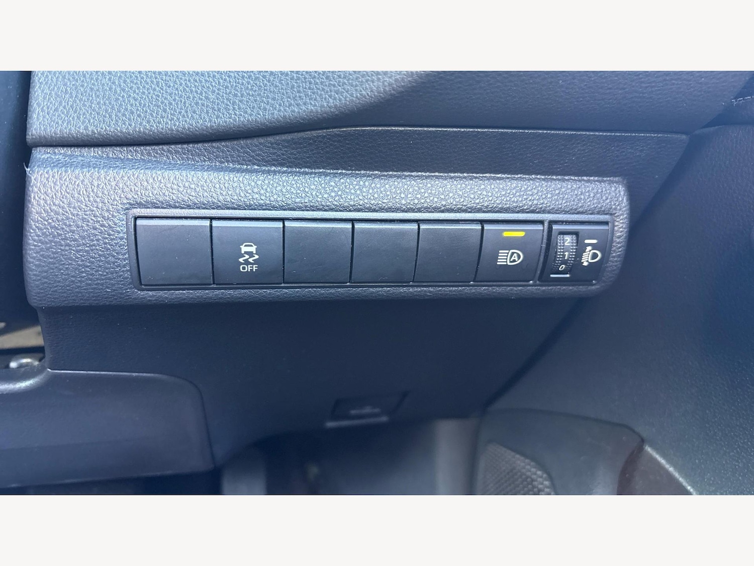 Used Toyota Corolla for sale - 77278972: Photo 25