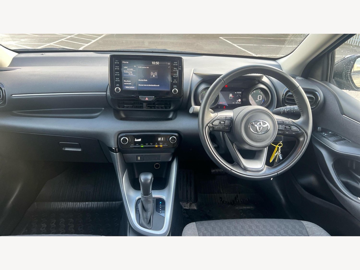 Used Toyota Yaris 2023 for sale - 77343866: Photo 7