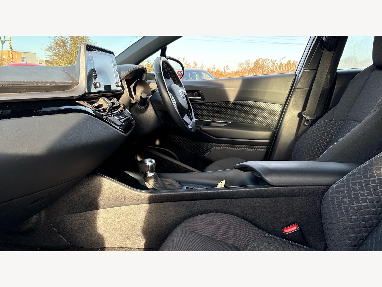 Used Toyota C-HR 2022 for sale - 76766021: Photo 12