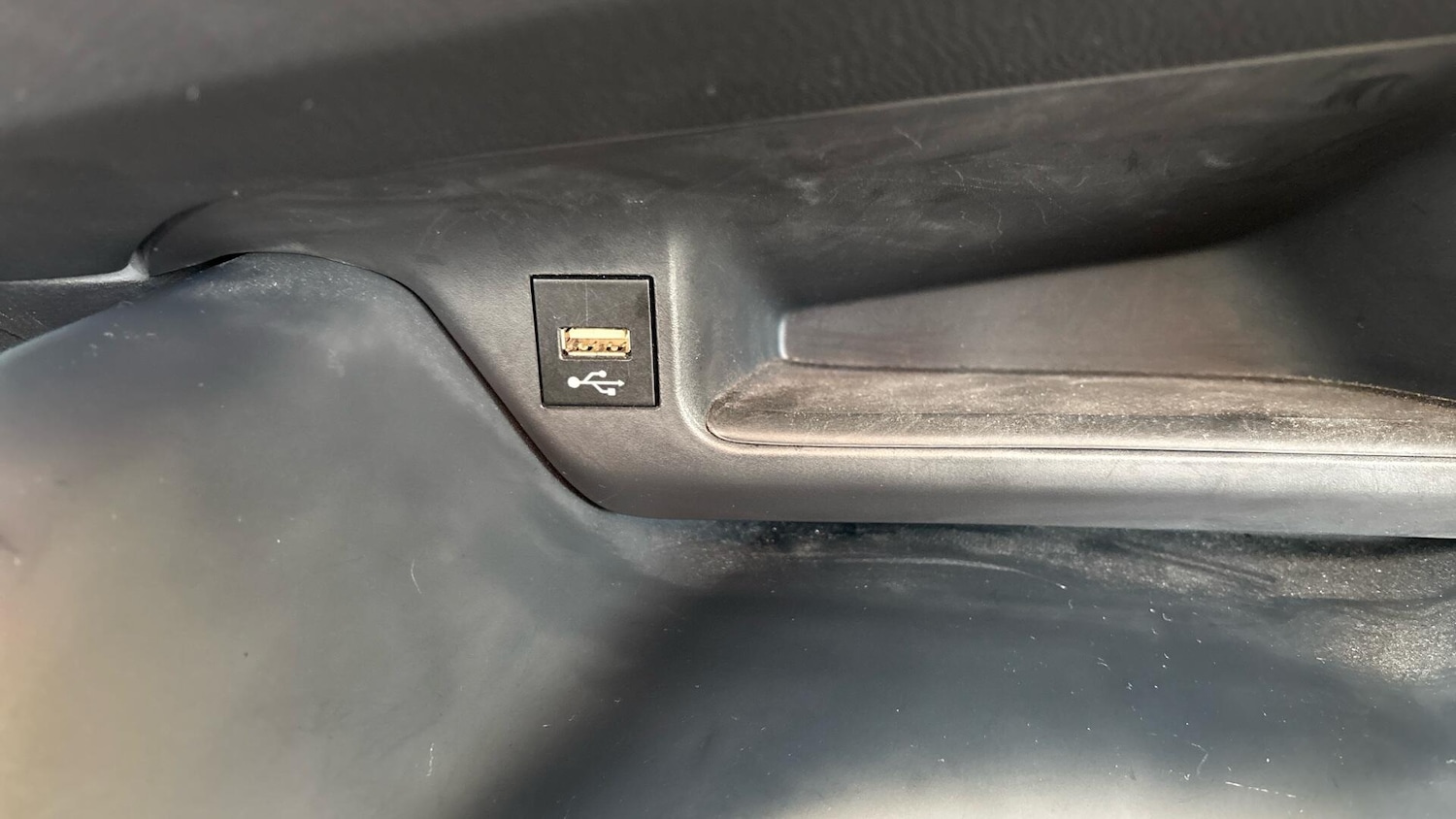 Used Toyota C-HR 2022 for sale - 76766021: Photo 39