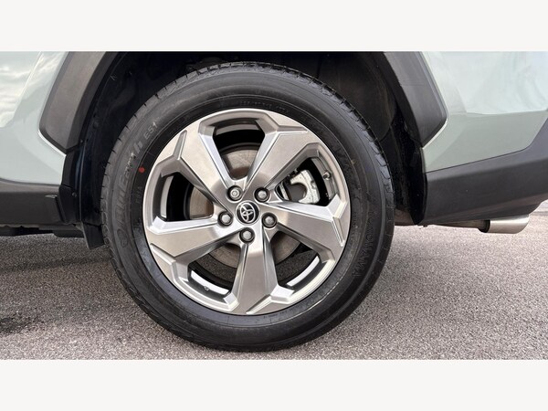 Used Toyota RAV4 2020 for sale - 76200909: Photo 20