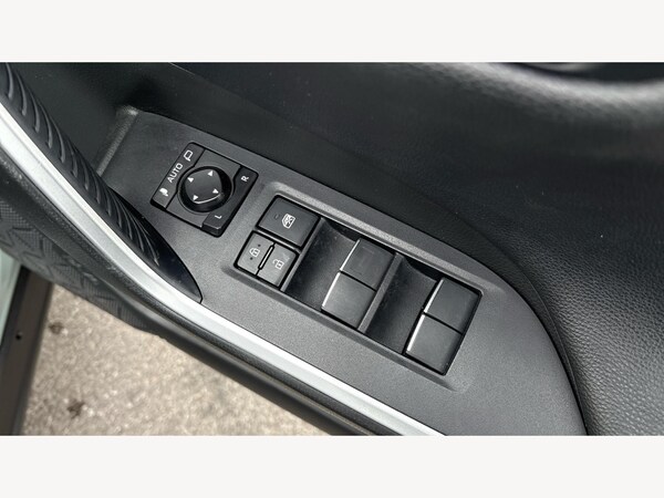 Used Toyota RAV4 2020 for sale - 76200909: Photo 32