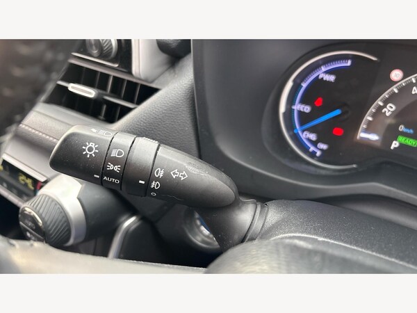 Used Toyota RAV4 2020 for sale - 76200909: Photo 38