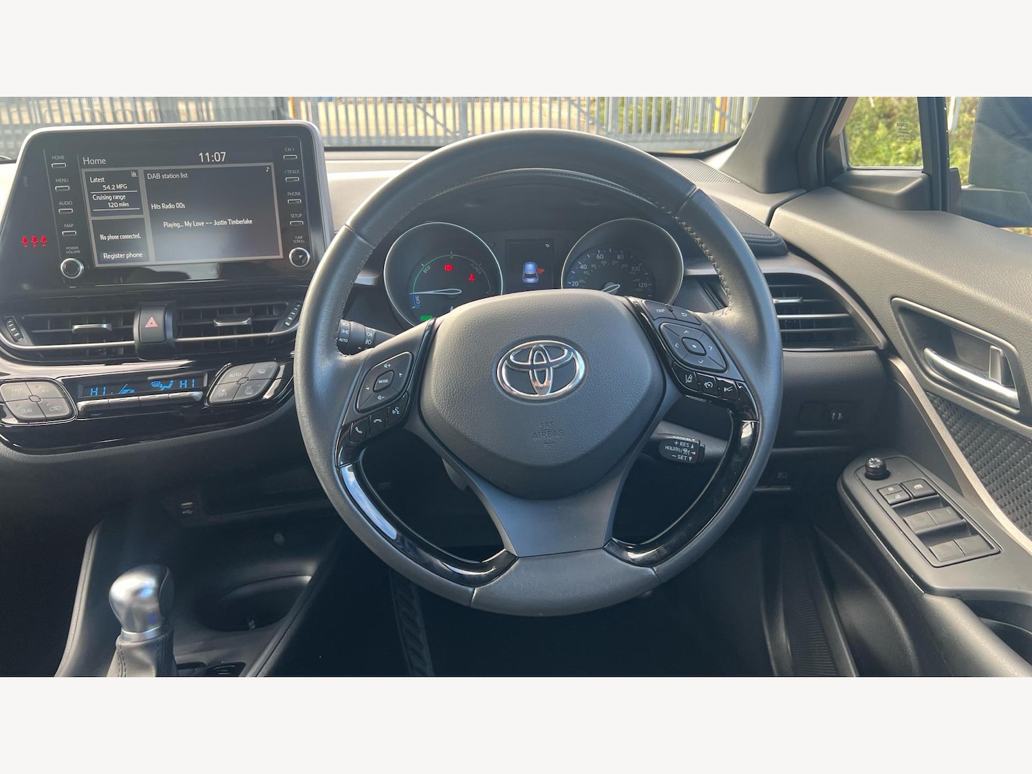 Used Toyota C-HR 2022 for sale - 76336539: Photo 10