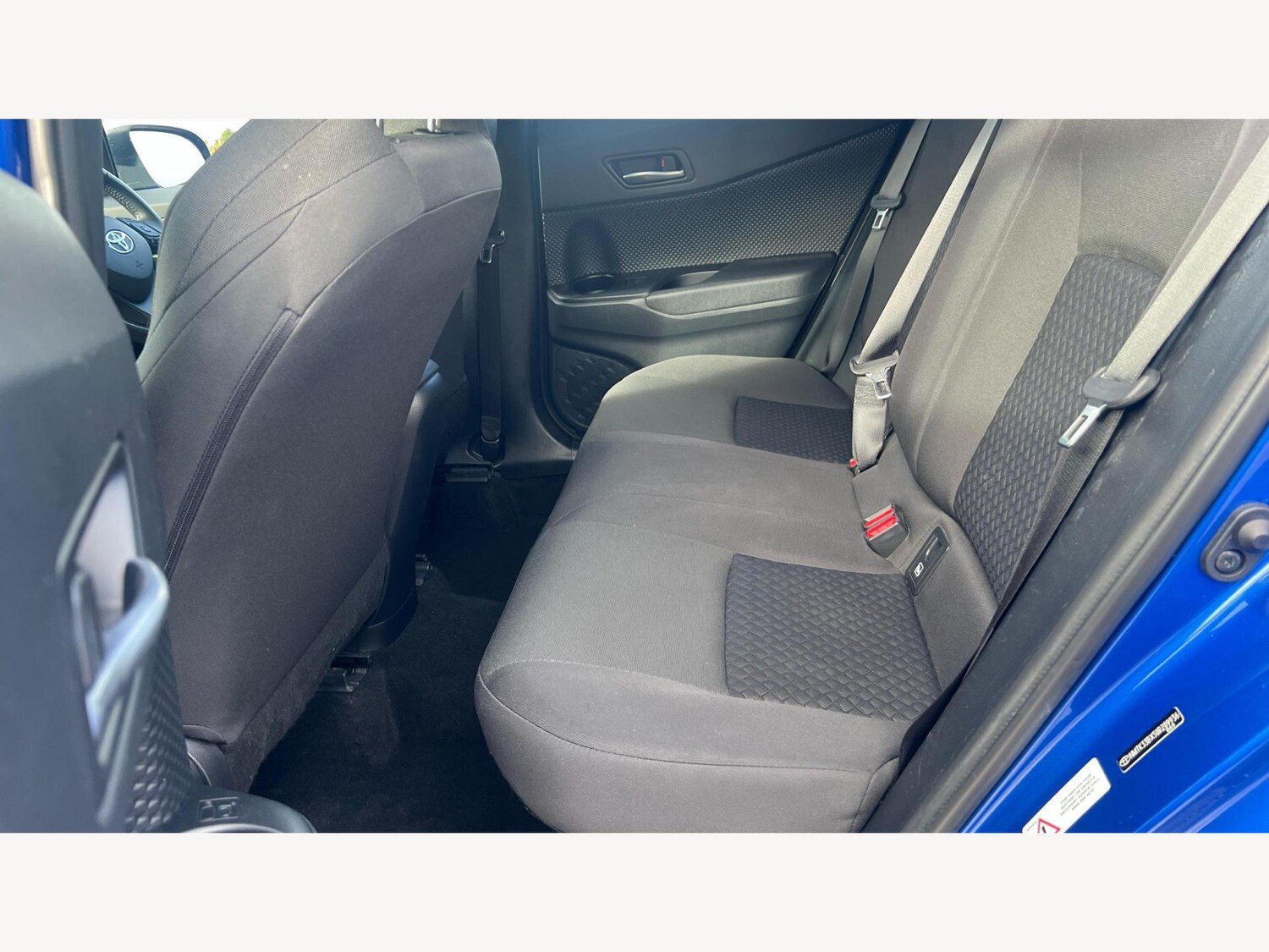 Used Toyota C-HR 2022 for sale - 76976664: Photo 15