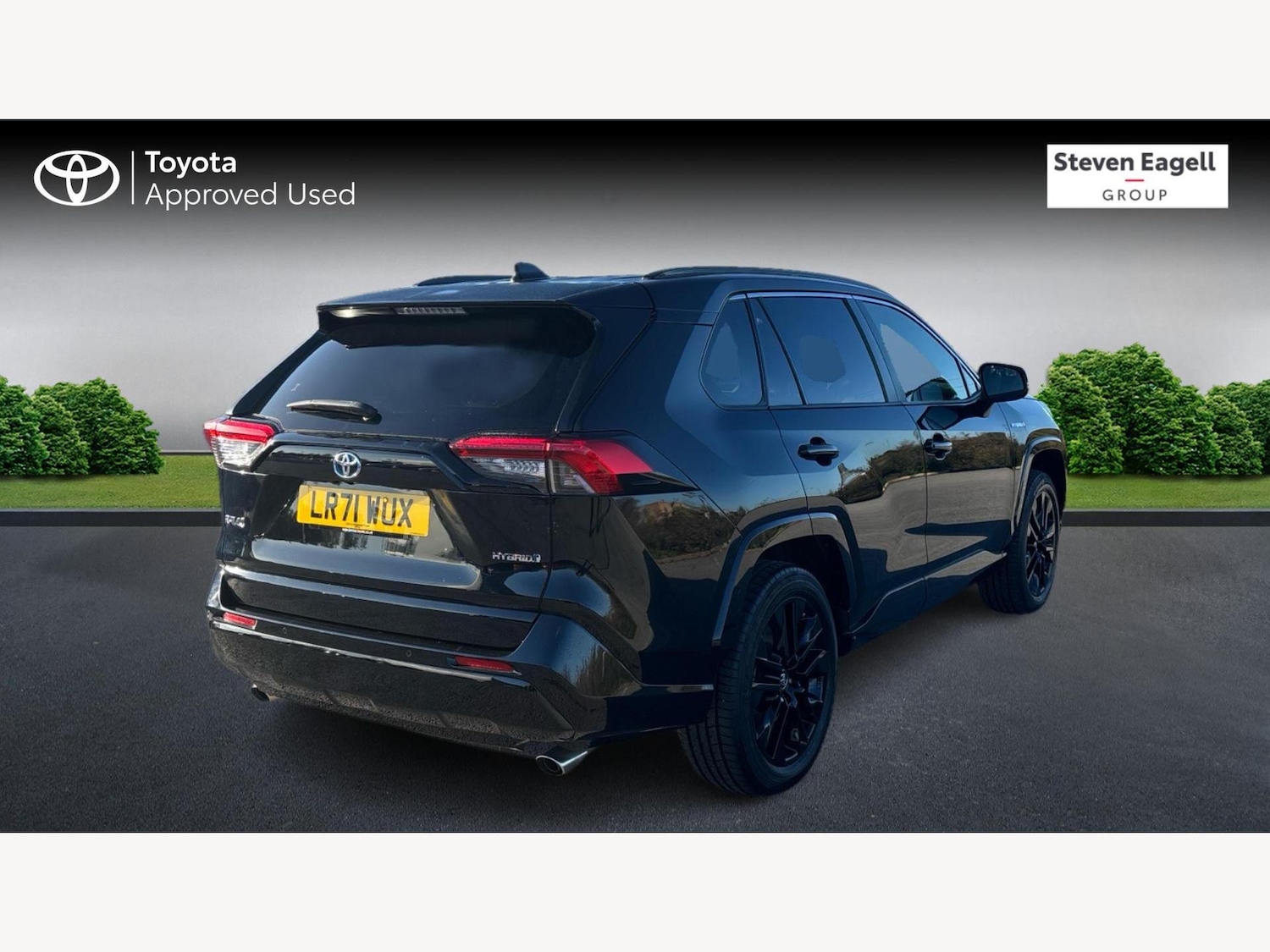 Used Toyota RAV4 2021 for sale - 76381074: Photo 2