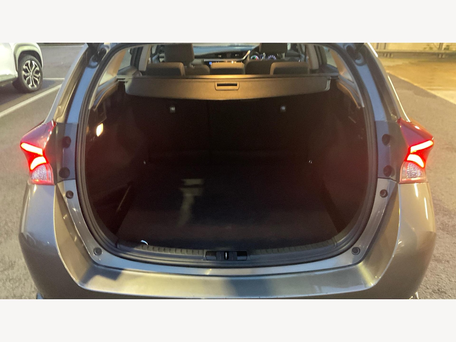 Used Toyota Auris 2017 for sale - 77066843: Photo 16