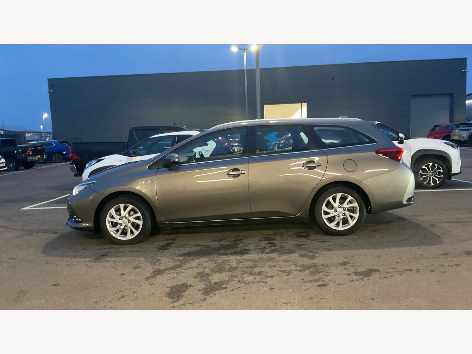 Used Toyota Auris 2017 for sale - 77066843: Photo 19