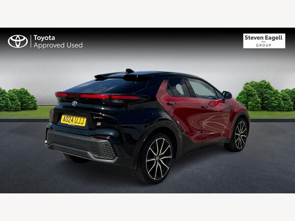 Used Toyota C-HR 2024 for sale - 74898857: Photo 2