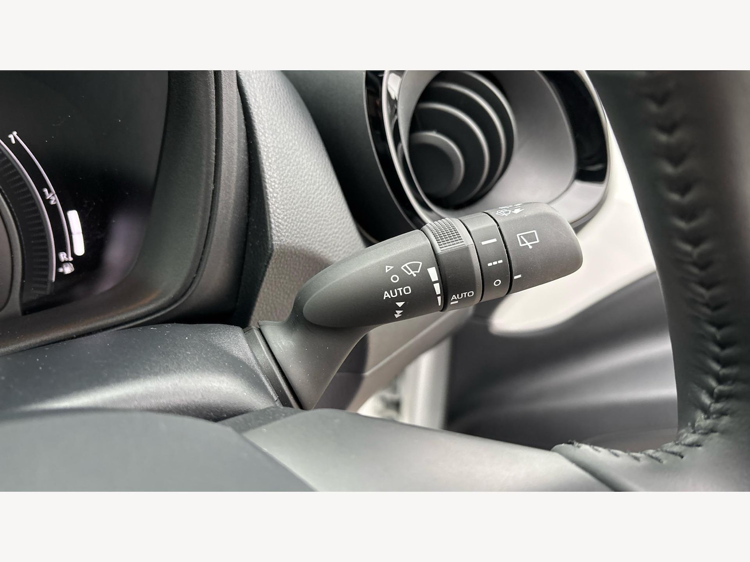 Used Toyota Aygo X 2024 for sale - 77411436: Photo 27