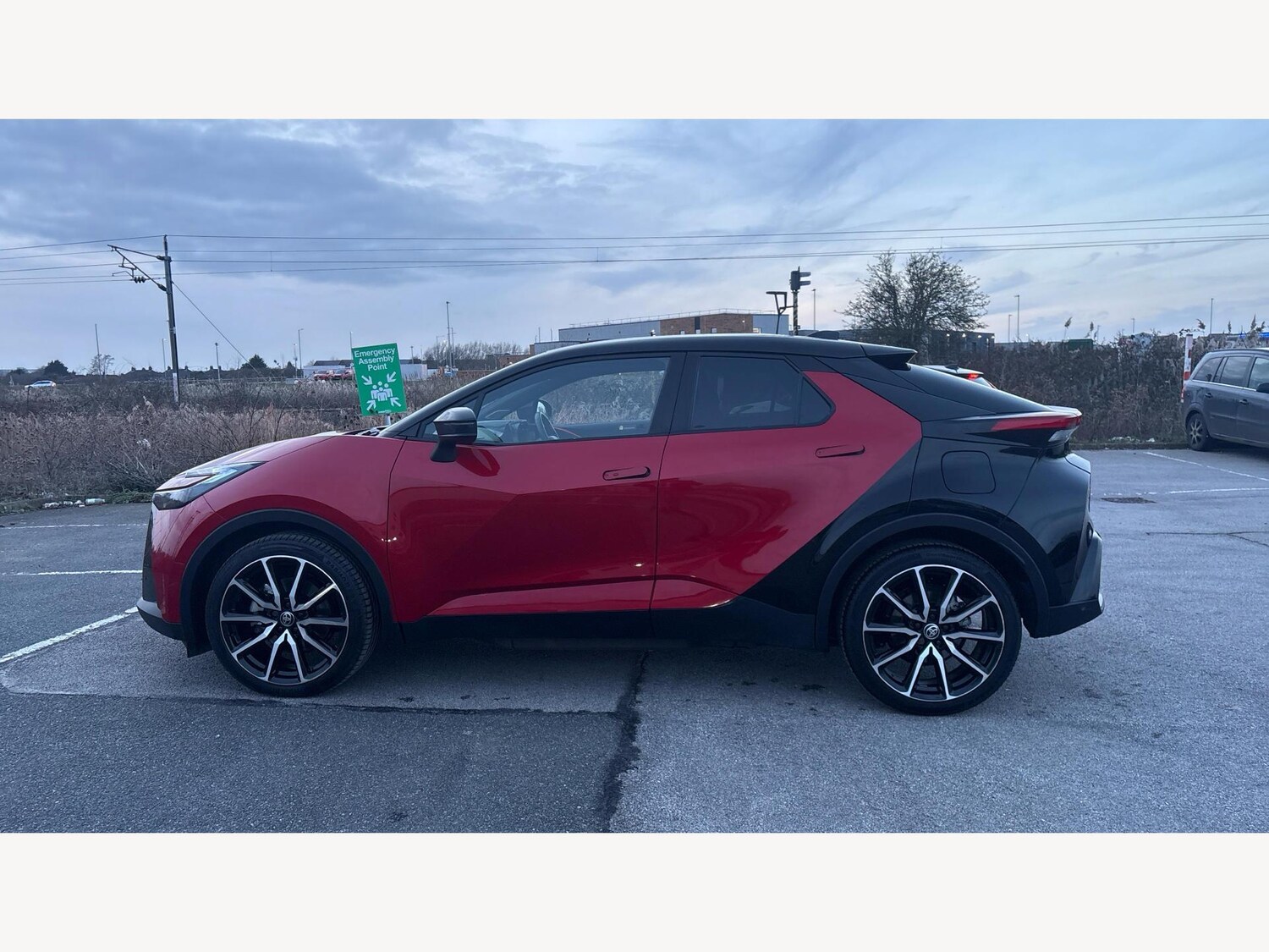 Used Toyota C-HR for sale - 77784726: Photo 19