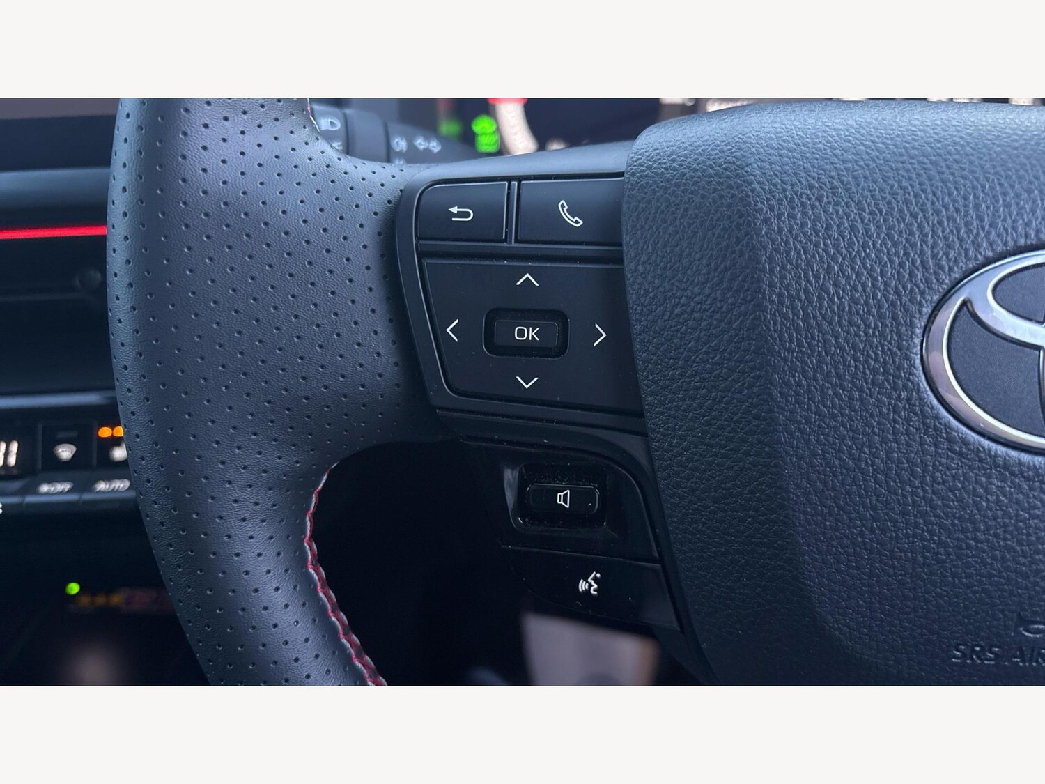 Used Toyota C-HR for sale - 77784726: Photo 27