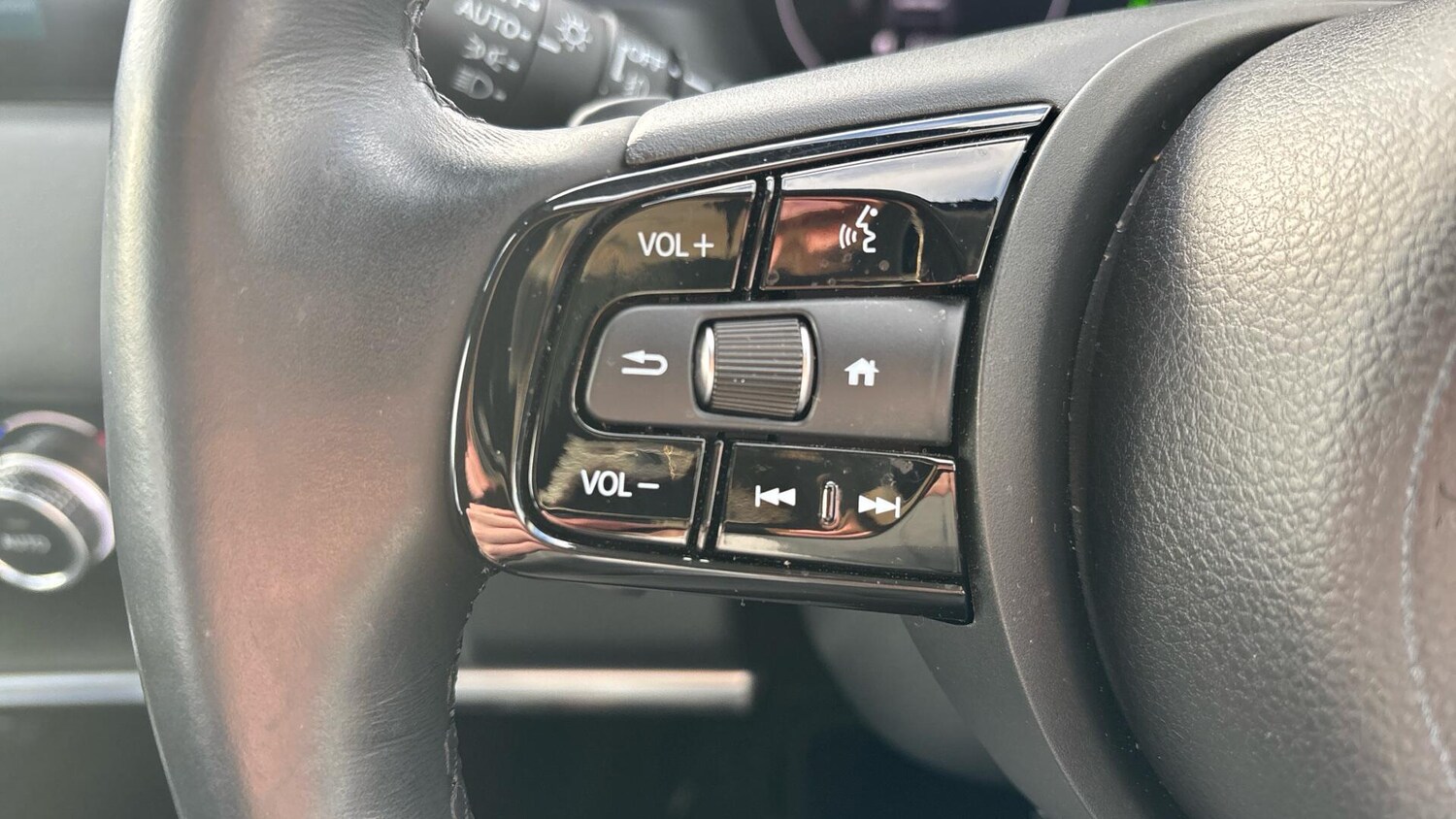 Used Honda HR-V 2022 for sale - 76645516: Photo 33