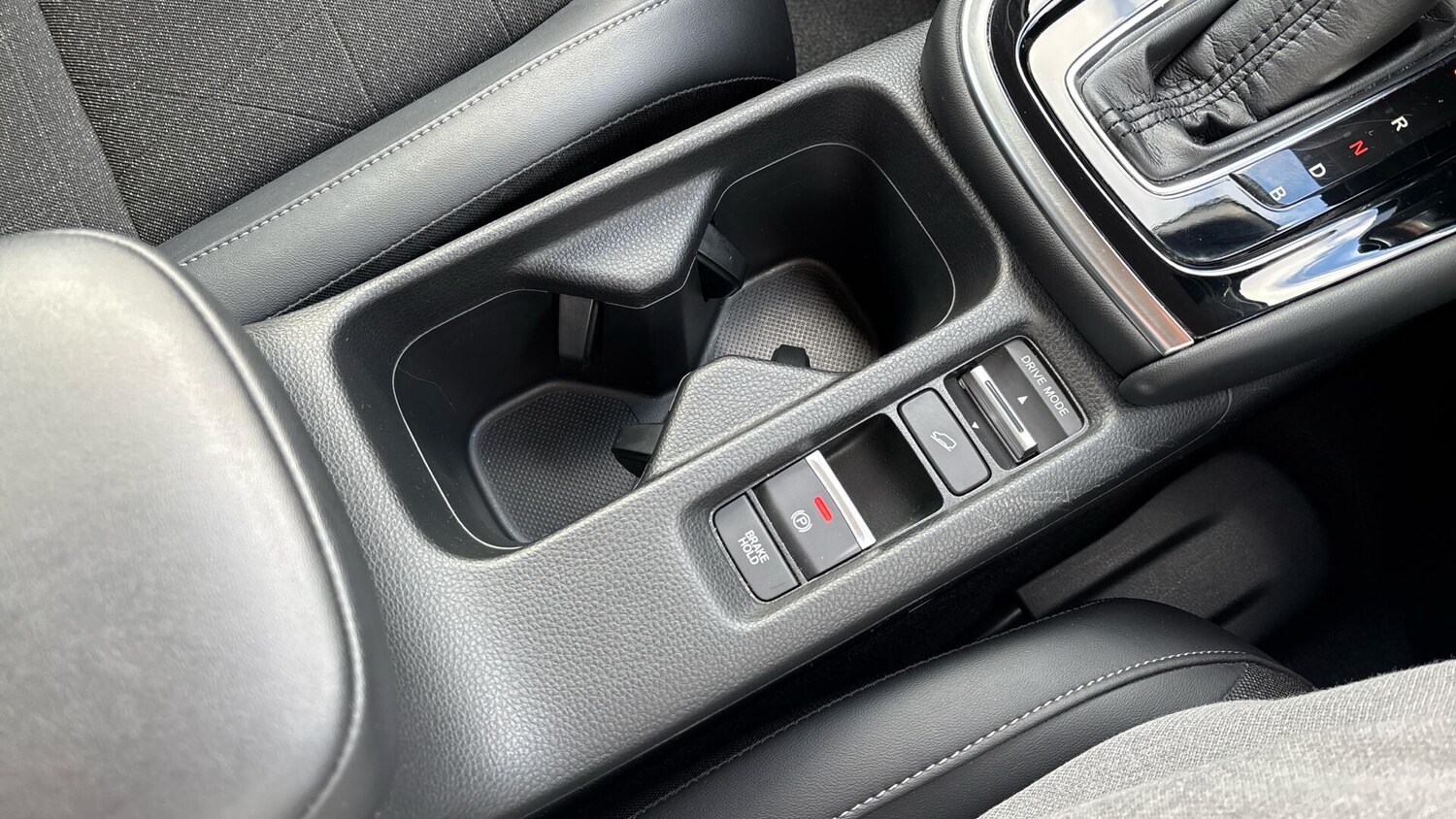 Used Honda HR-V 2022 for sale - 76645516: Photo 37