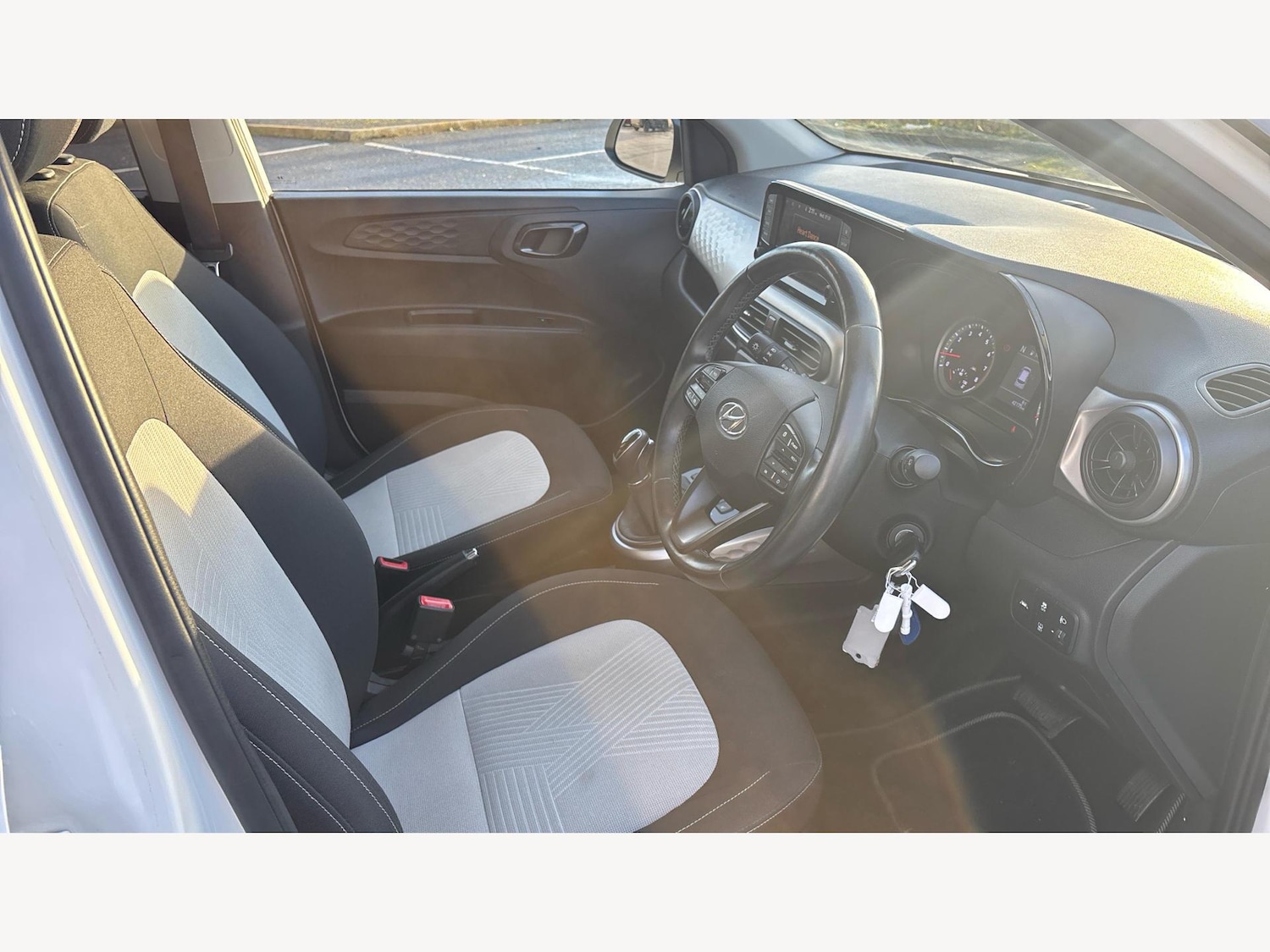 Used Hyundai i10 2020 for sale - 77098195: Photo 13