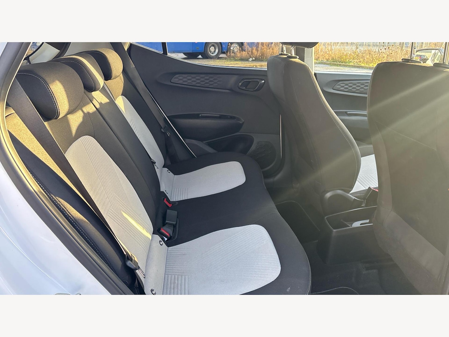 Used Hyundai i10 2020 for sale - 77098195: Photo 14