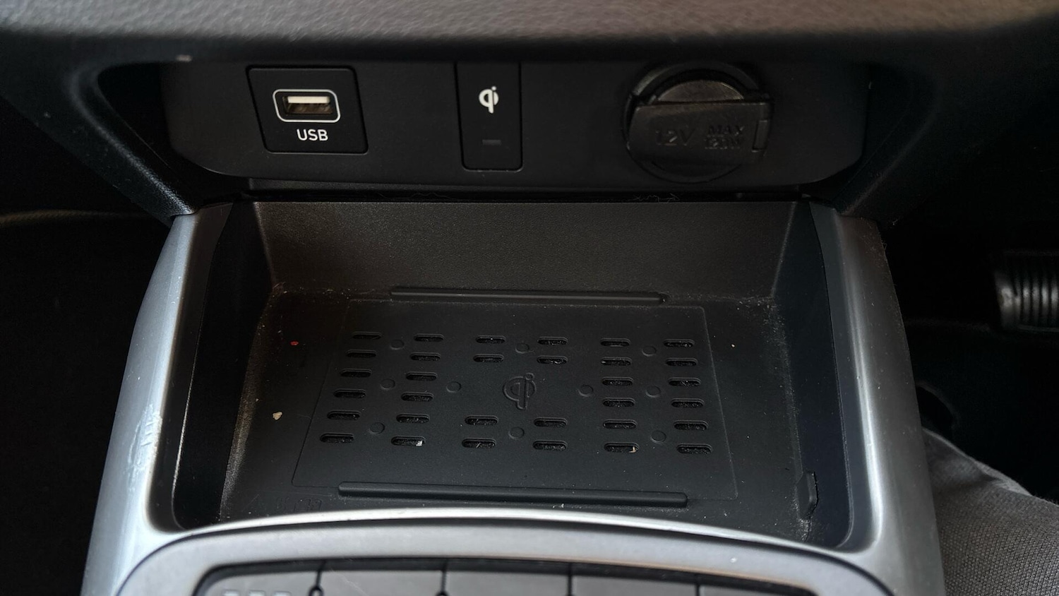 Used Hyundai i10 2020 for sale - 77098195: Photo 35