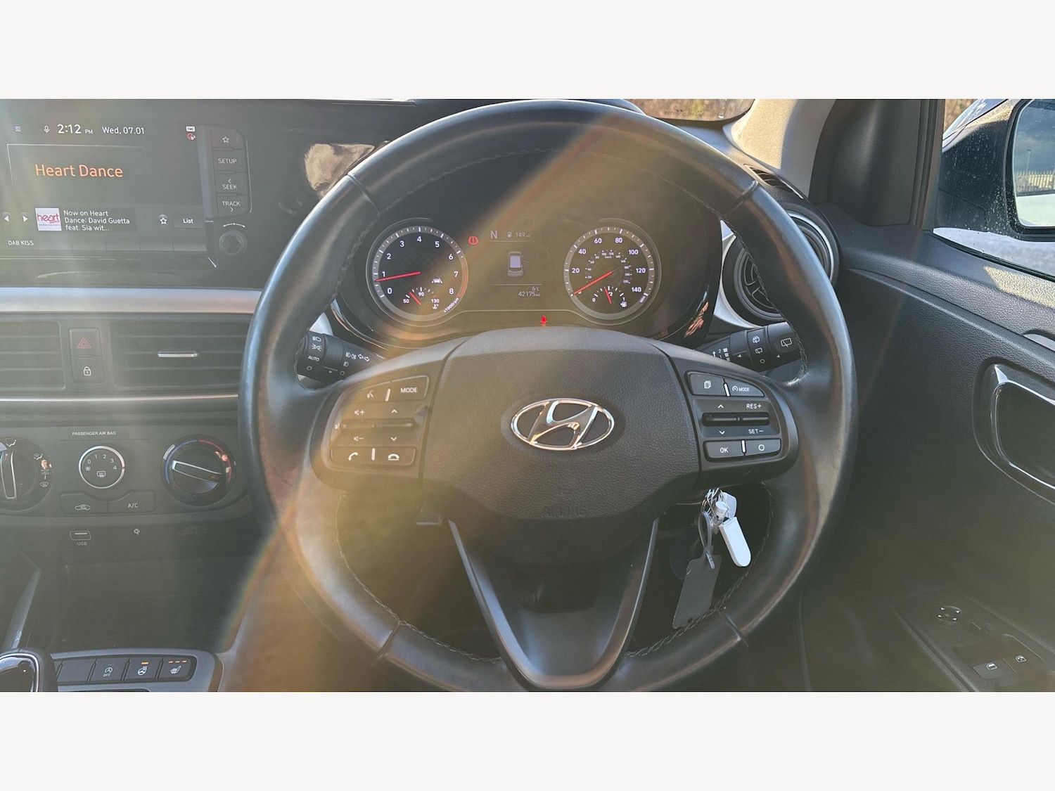 Used Hyundai i10 2020 for sale - 77098195: Photo 8
