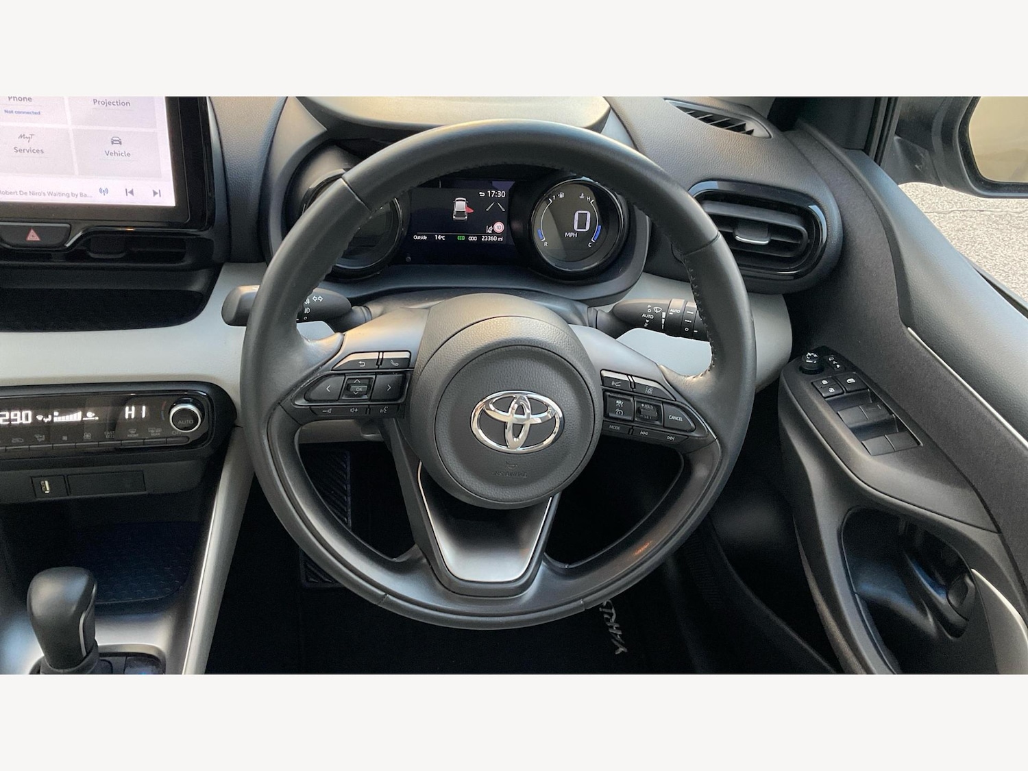 Used Toyota Yaris 2023 for sale - 76976827: Photo 8