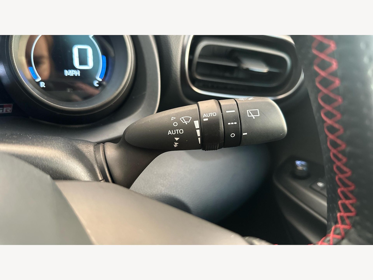 Used Toyota Yaris 2023 for sale - 76592641: Photo 23