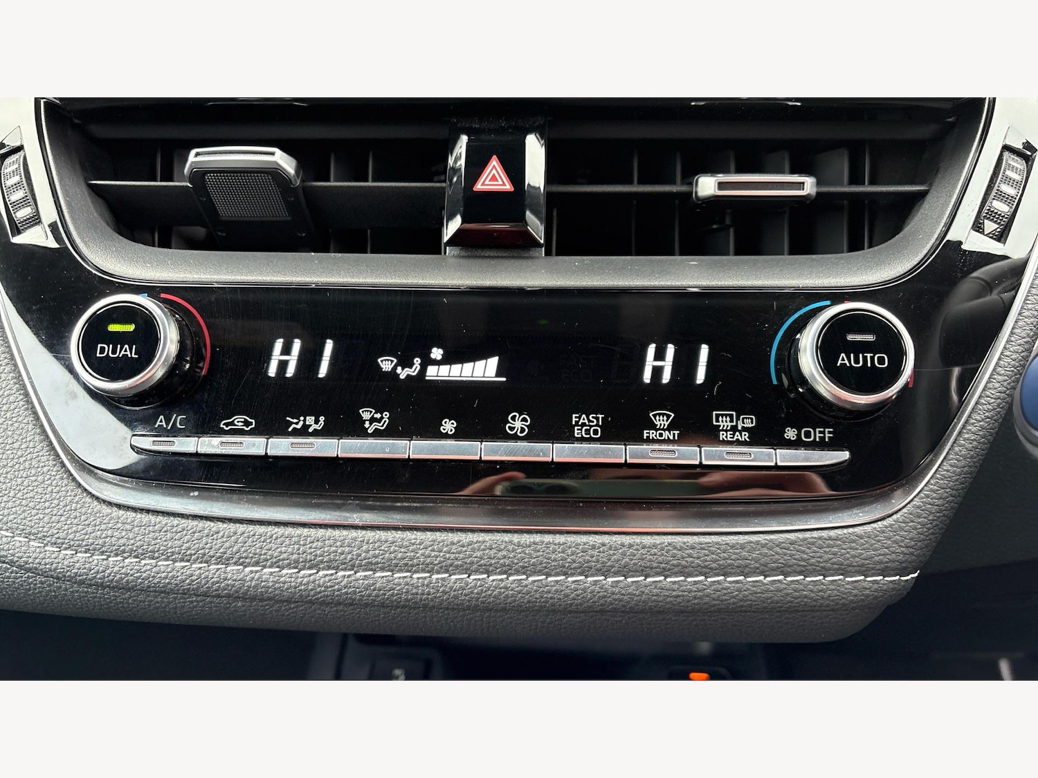 Used Toyota Corolla 2023 for sale - 77130909: Photo 24