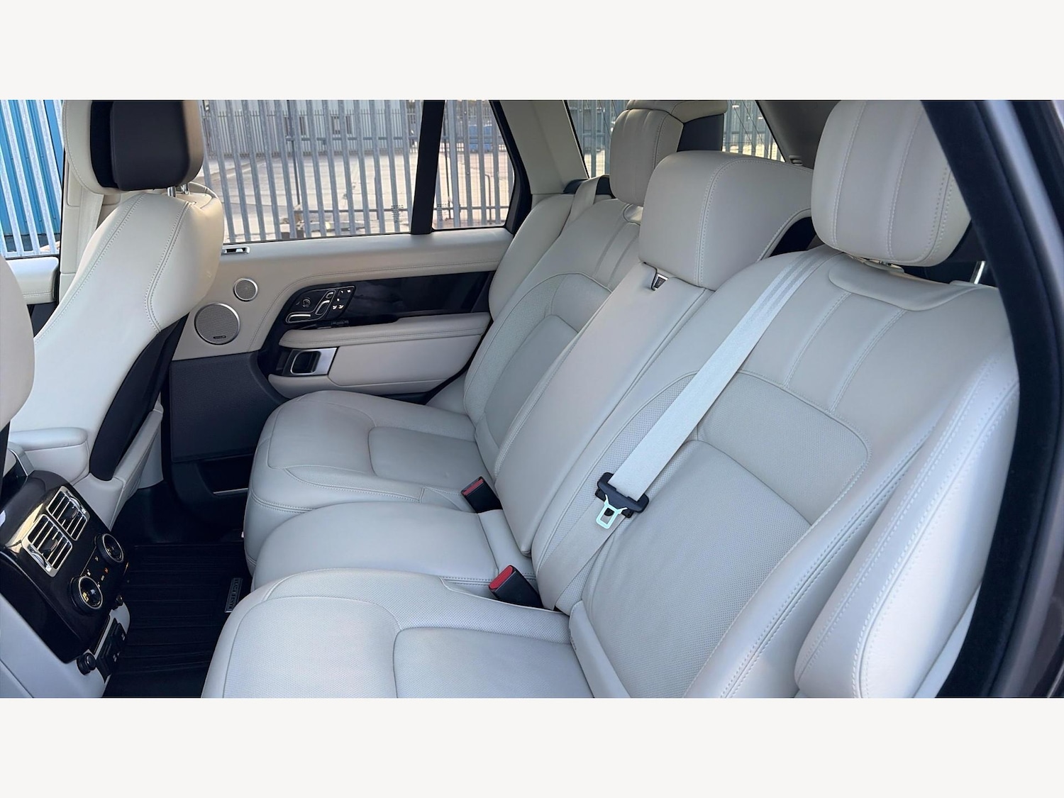 Used Land Rover Range Rover 2020 for sale - 77586176: Photo 15