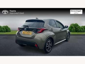 Used Toyota Yaris 2022 for sale - 75110143: Photo