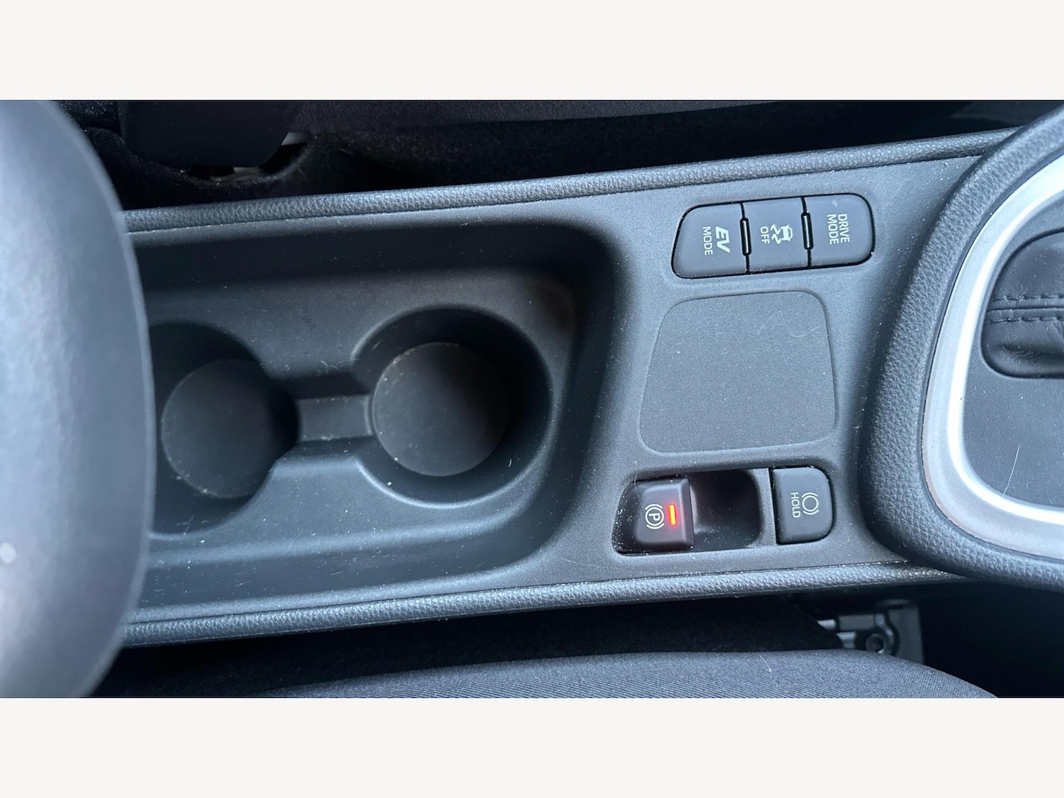 Used Toyota Yaris 2024 for sale - 77278986: Photo 23