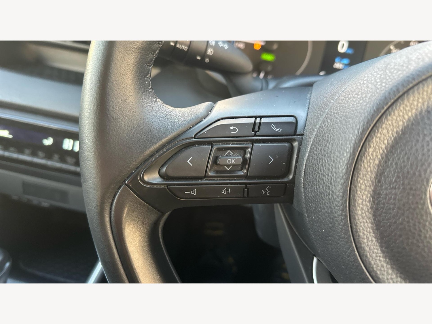 Used Toyota Yaris 2024 for sale - 77278986: Photo 29