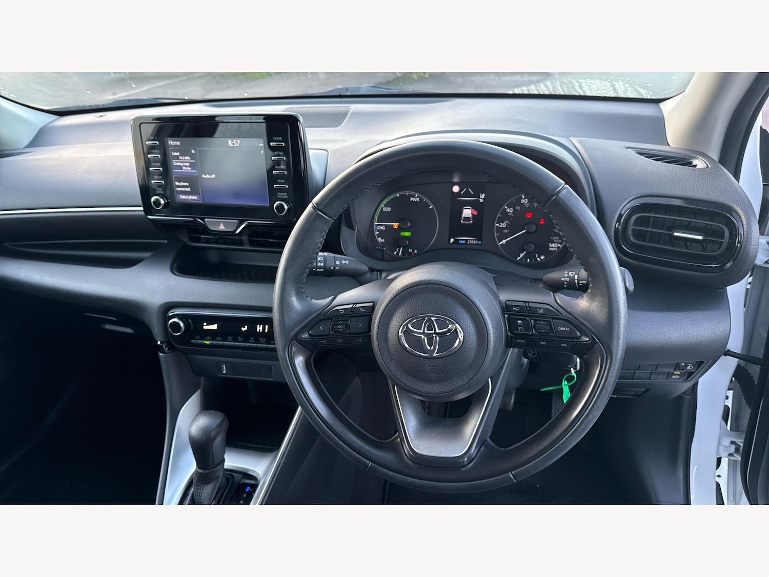 Used Toyota Yaris 2022 for sale - 76856027: Photo 10