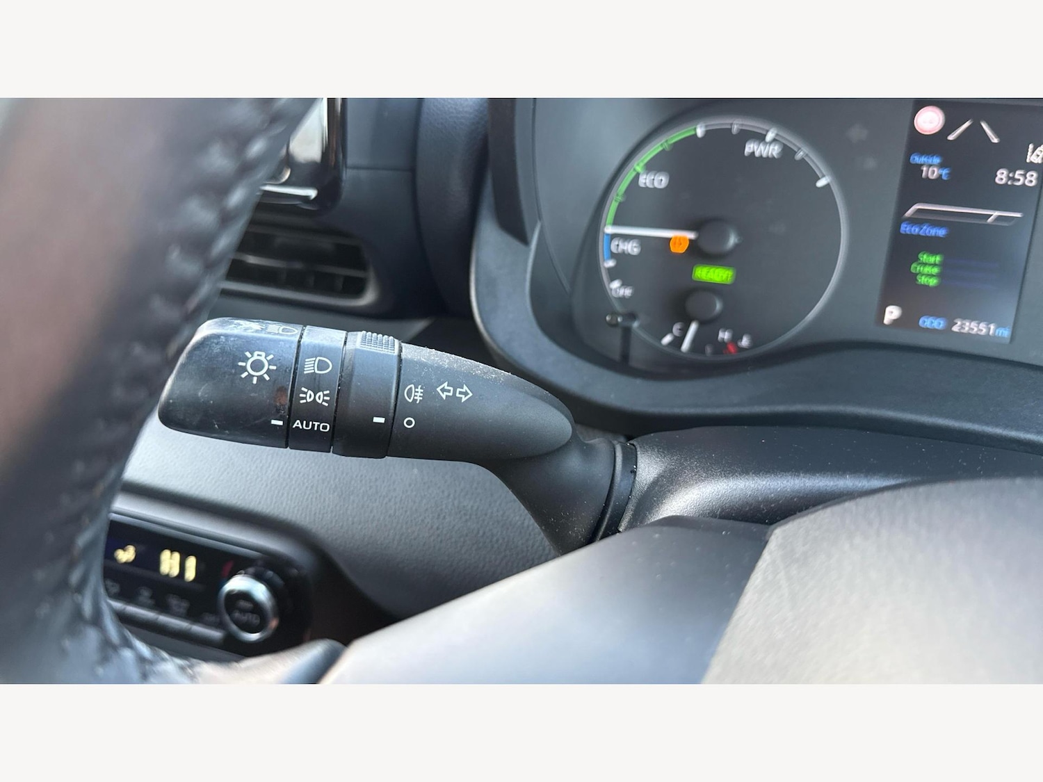 Used Toyota Yaris 2022 for sale - 76856027: Photo 22