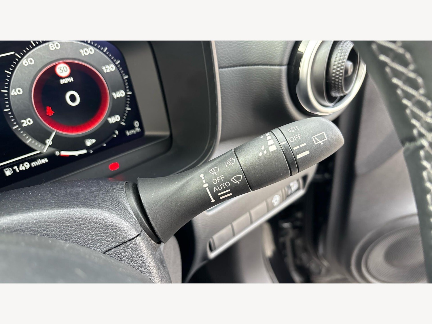 Used Nissan Juke 2024 for sale - 78020413: Photo 31