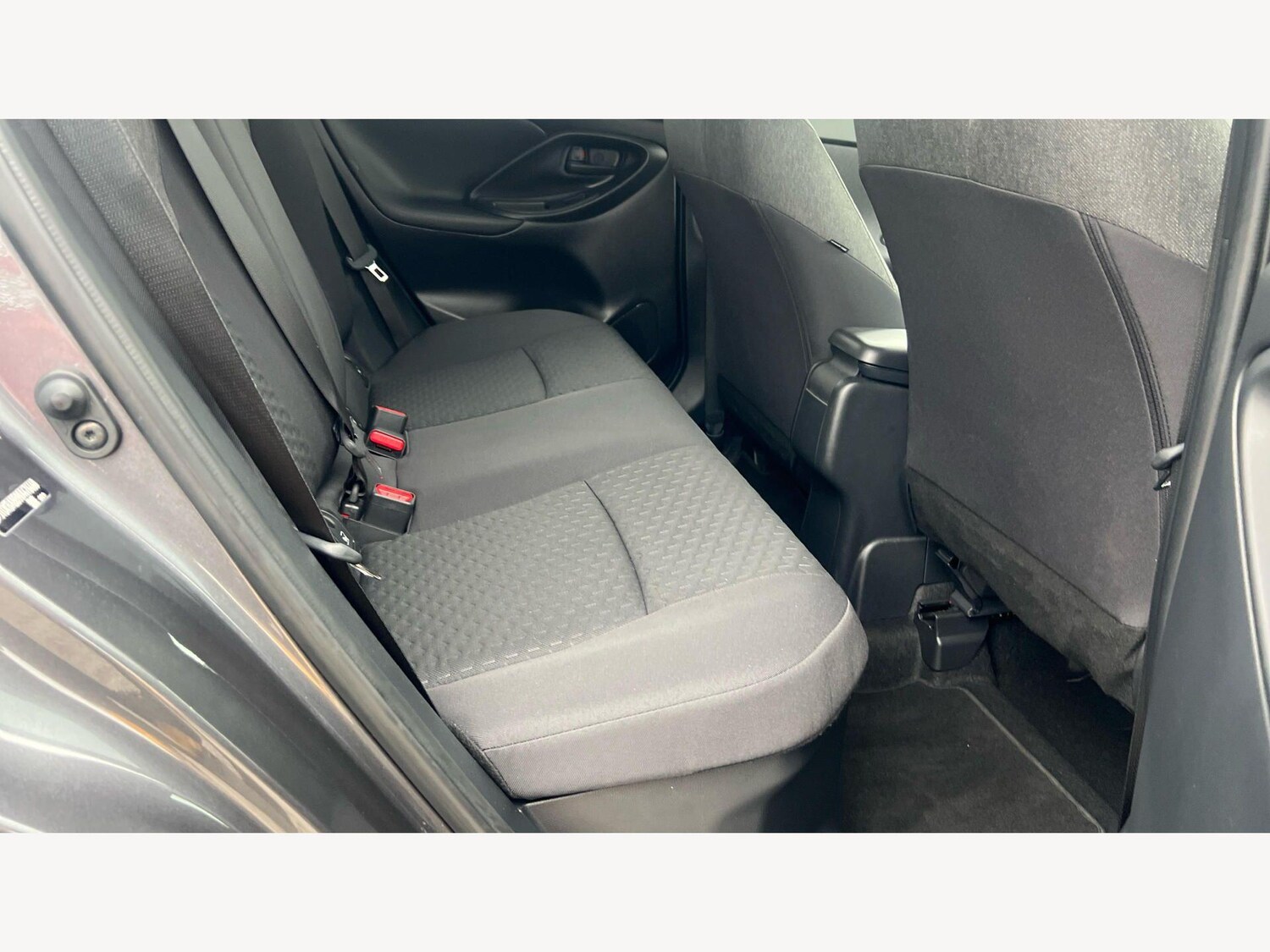 Used Toyota Yaris Cross 2025 for sale - 77799477: Photo 14