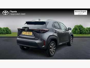 Used Toyota Yaris Cross 2025 for sale - 77799477: Photo