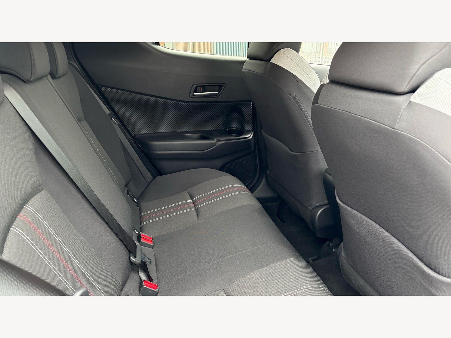 Used Toyota C-HR 2023 for sale - 77838766: Photo 14